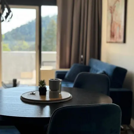 アパート Schoene Aussicht - Charmante Mit Pool Und Sauna In *