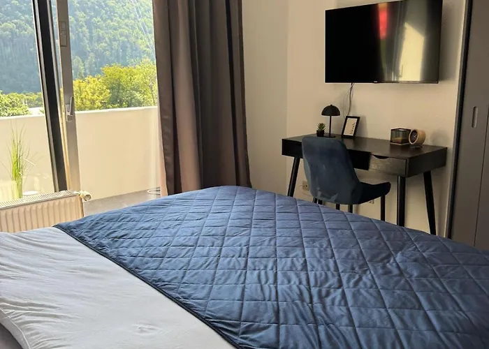 Schoene Aussicht - Charmante Mit Pool Und Sauna In 公寓 *