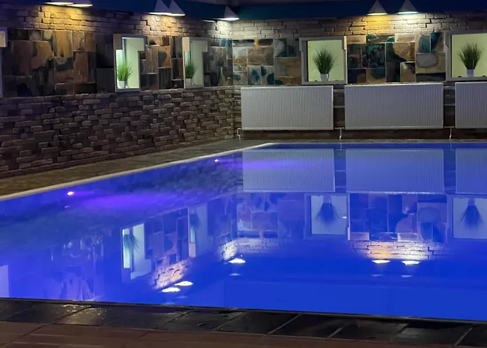 Schoene Aussicht - Charmante Mit Pool Und Sauna In 公寓