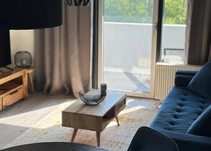 Schoene Aussicht - Charmante Mit Pool Und Sauna In 公寓 *